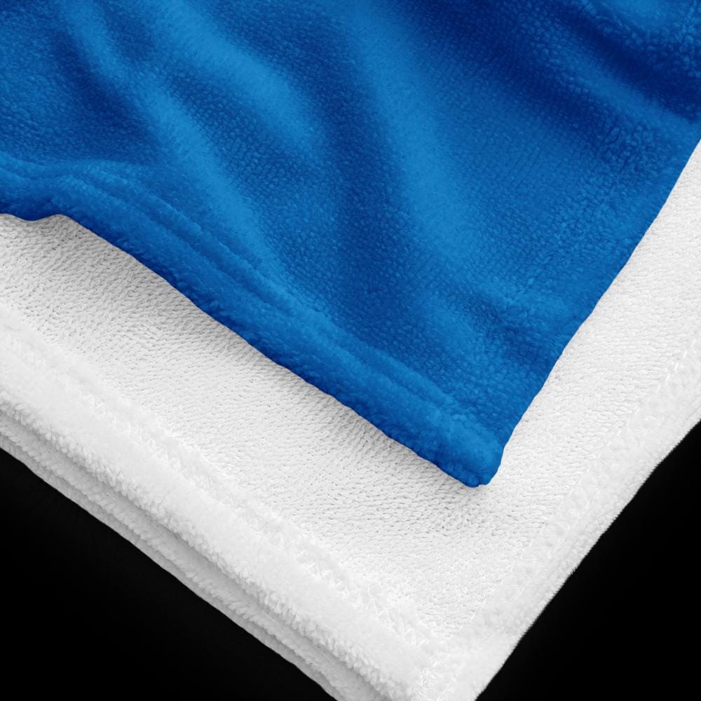 Ocean Blue Surf Pop-Up Training Mat – Oversized Quick-Dry Beach Towel with Stance Placement Guide close up