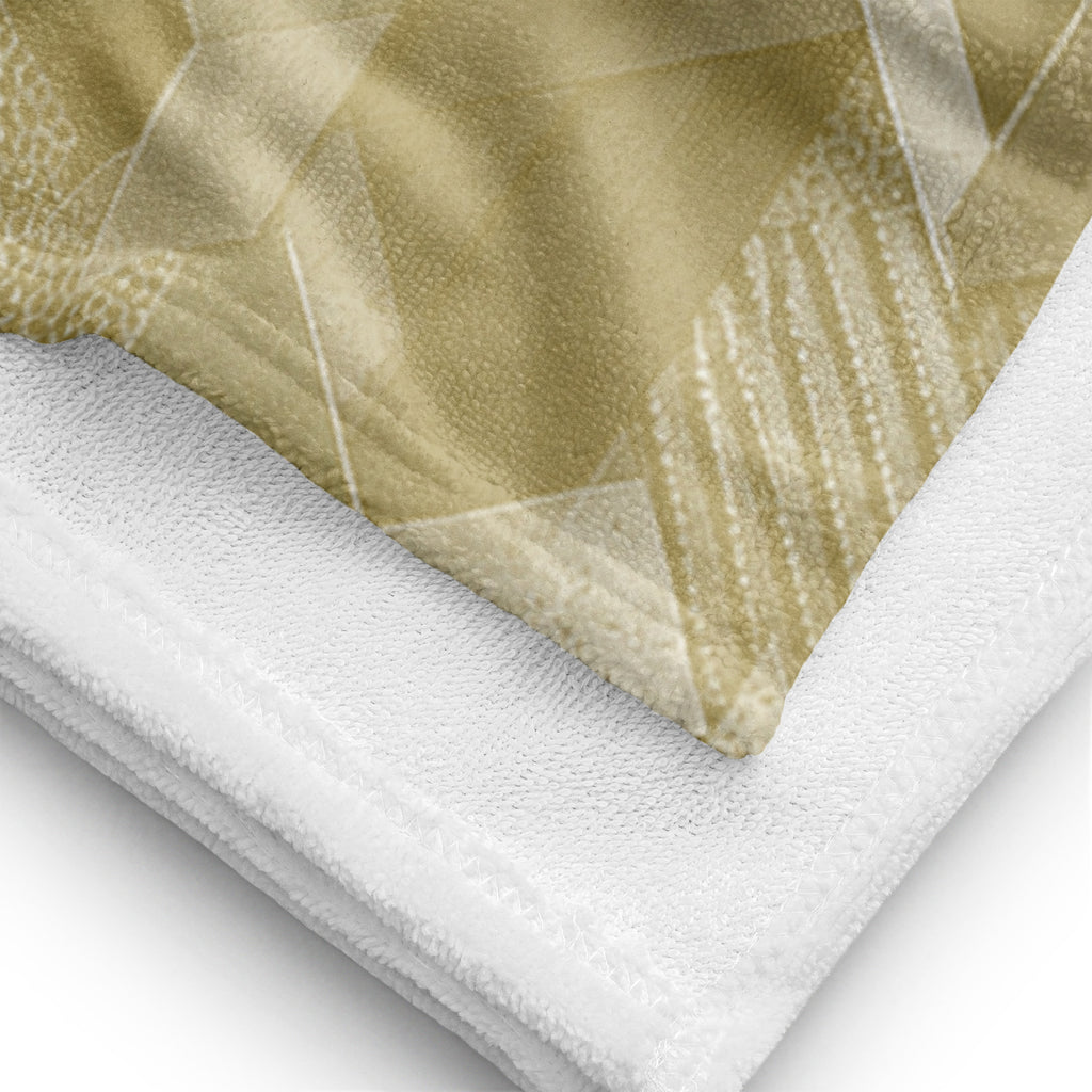 Sand Sci Fi Camo Surf Pop-Up Training Mat – Oversized Quick-Dry Beach Towel with Stance Placement Guide close up